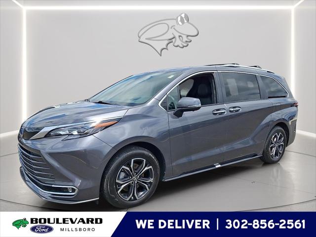 2025 Toyota Sienna Platinum 2025 Toyota Sienna Platinum