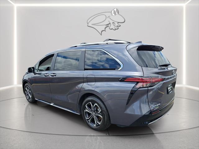 2025 Toyota Sienna Platinum 2025 Toyota Sienna Platinum