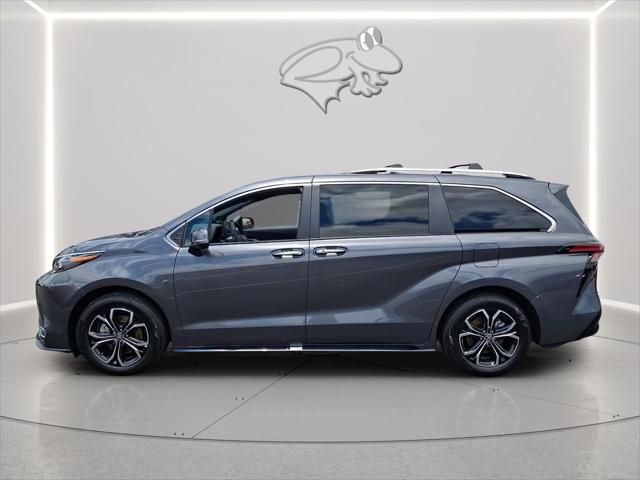 2025 Toyota Sienna Platinum 2025 Toyota Sienna Platinum