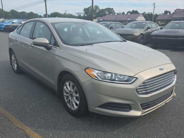 2016 Ford Fusion S