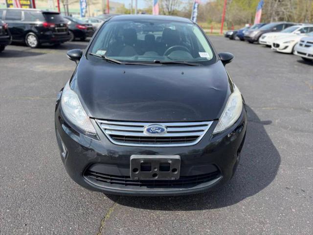 2013 Ford Fiesta SE for sale in Medford, NY