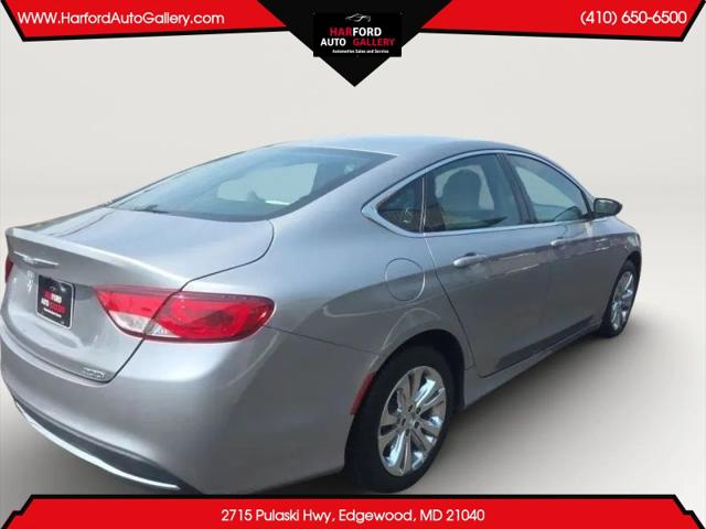 2015 Chrysler 200 Limited