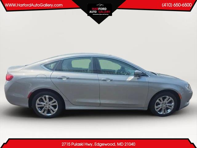 2015 Chrysler 200 Limited