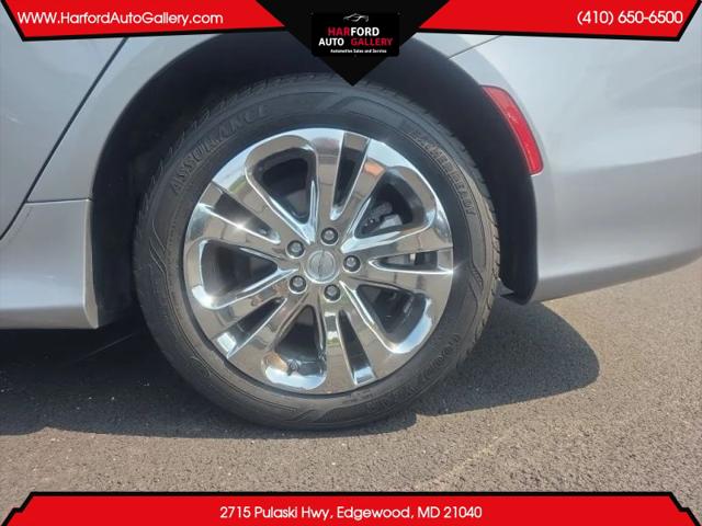 2015 Chrysler 200 Limited