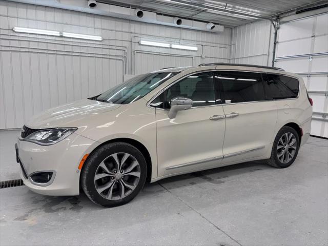2017 Chrysler Pacifica Limited