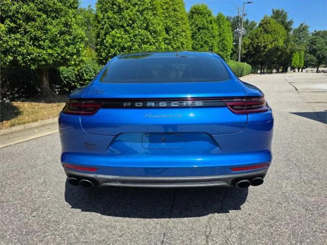 2018 Porsche Panamera 4