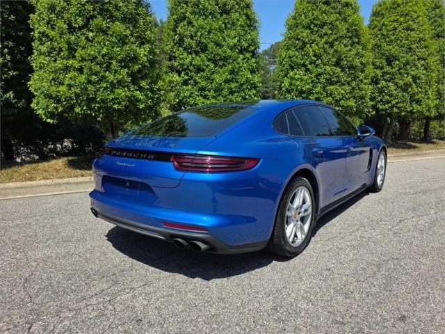 2018 Porsche Panamera 4