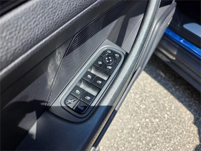 2018 Porsche Panamera 4