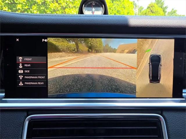 2018 Porsche Panamera 4