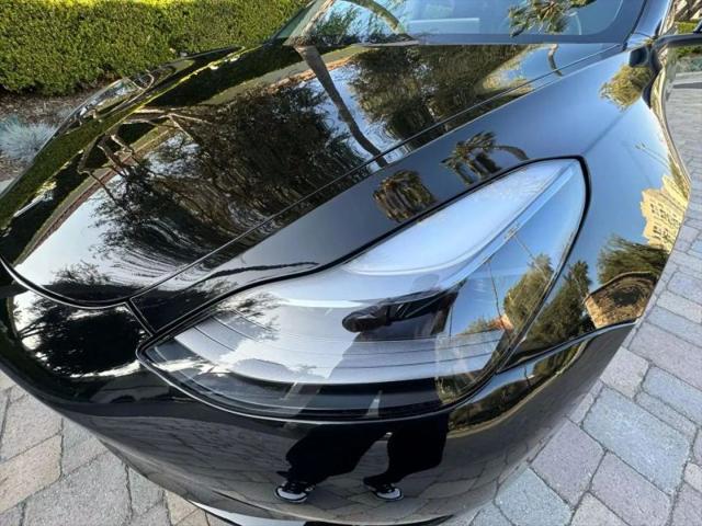 2021 Tesla Model 3 Standard Range Plus Rear-Wheel Drive