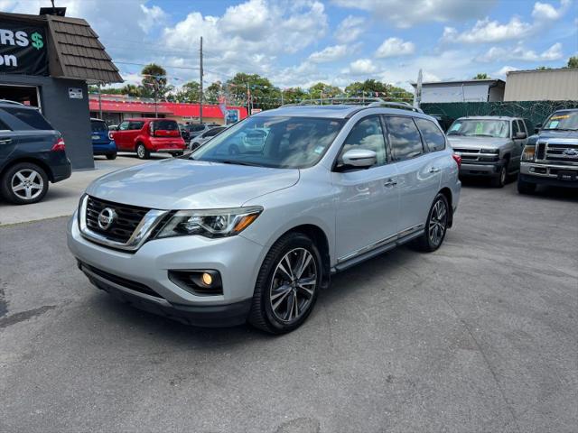 2017 Nissan Pathfinder Platinum for sale in Bunnell, FL