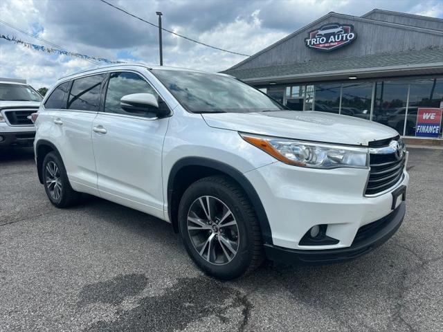 2016 Toyota Highlander XLE V6 for sale in Elyria, OH