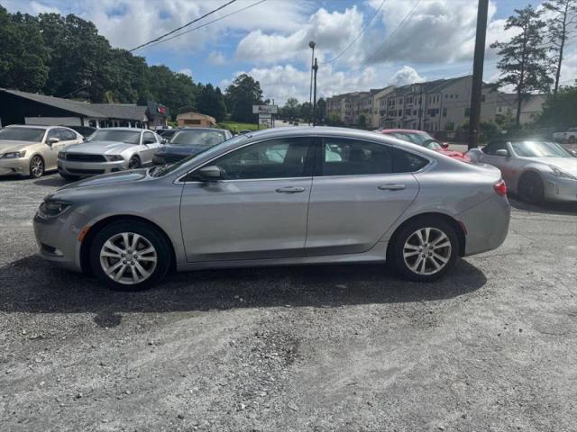 2017 Chrysler 200 Limited Platinum