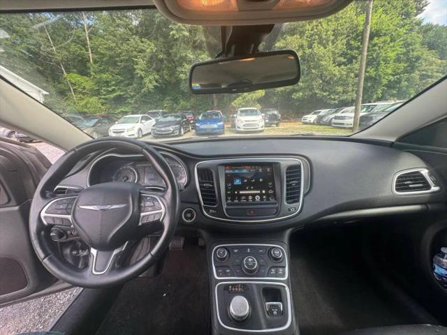 2017 Chrysler 200 Limited Platinum