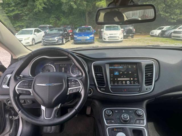 2017 Chrysler 200 Limited Platinum