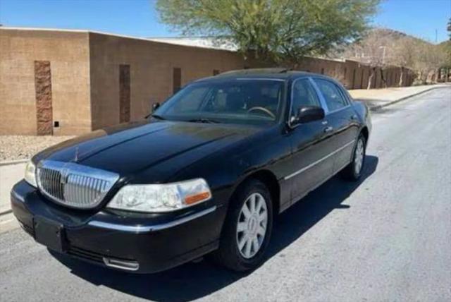 2008 Lincoln Town Car Executive L for sale in Kansas City, MO