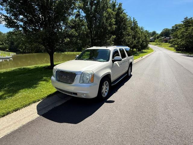 2011 GMC Yukon XL Denali for sale near Hamilton, OH