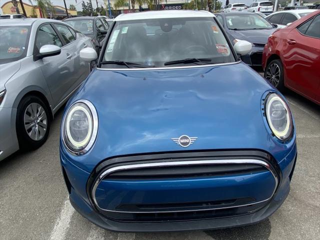 2024 MINI Hardtop Cooper