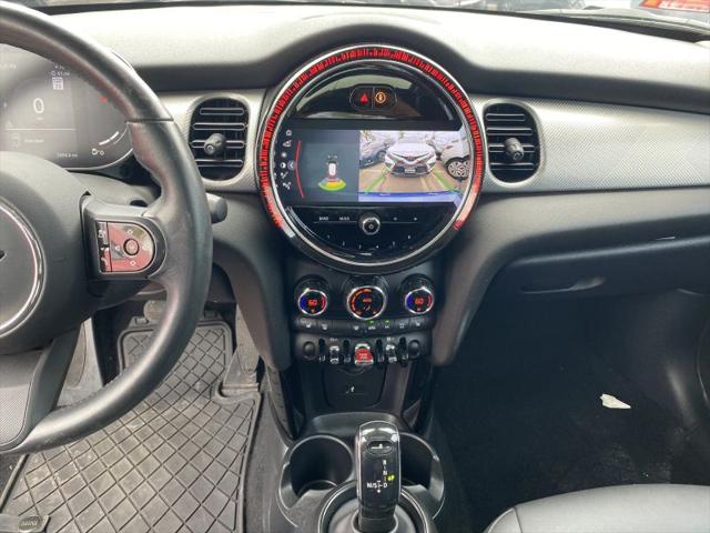 2024 MINI Hardtop Cooper