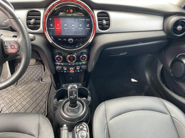 2024 MINI Hardtop Cooper