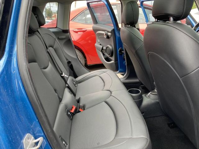 2024 MINI Hardtop Cooper