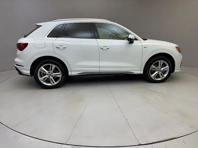 2021 Audi Q3 Premium 45 TFSI S line quattro Tiptronic