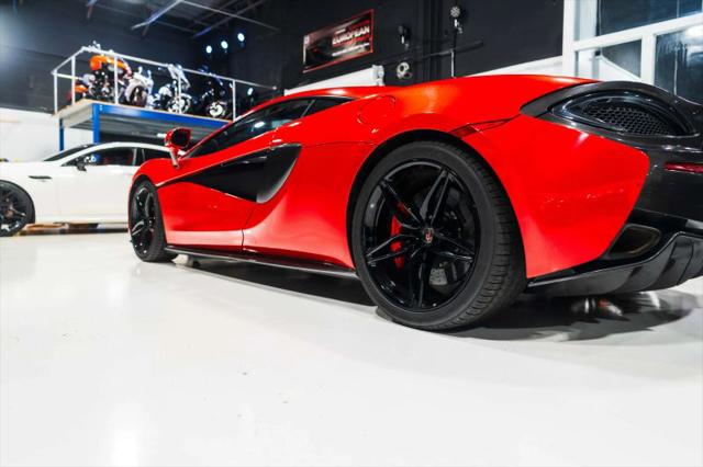 2017 McLaren 570S Base