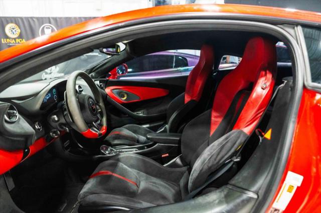 2017 McLaren 570S Base