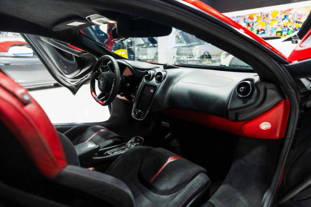 2017 McLaren 570S Base