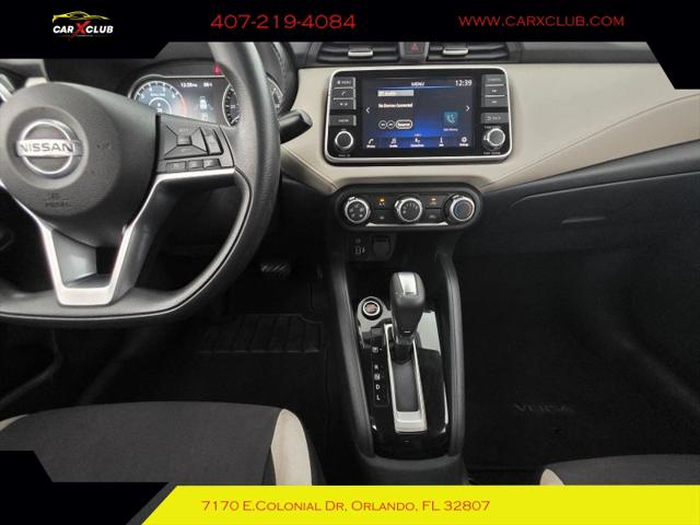 2021 Nissan Versa SV Xtronic CVT