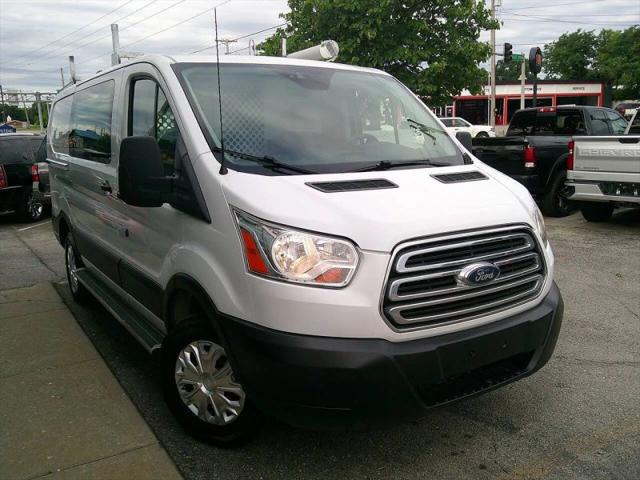2019 Ford Transit w/Sliding Side Door w/RWB