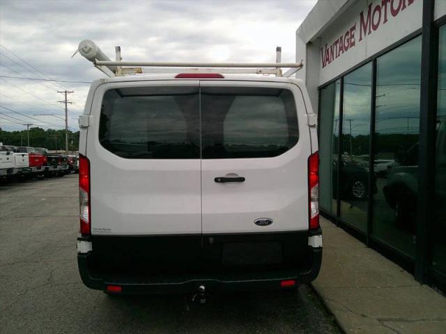 2019 Ford Transit w/Sliding Side Door w/RWB
