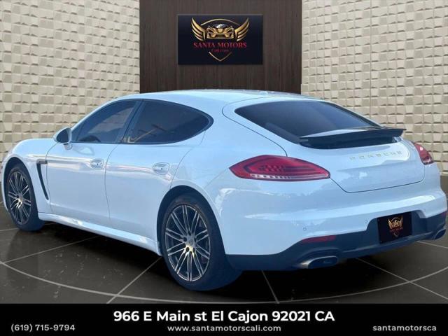 2015 Porsche Panamera 4