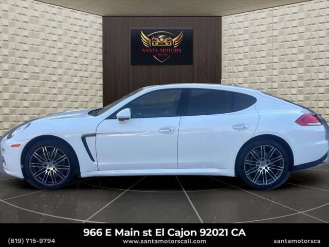 2015 Porsche Panamera 4