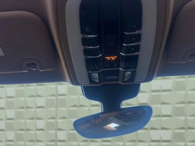 2015 Porsche Panamera 4