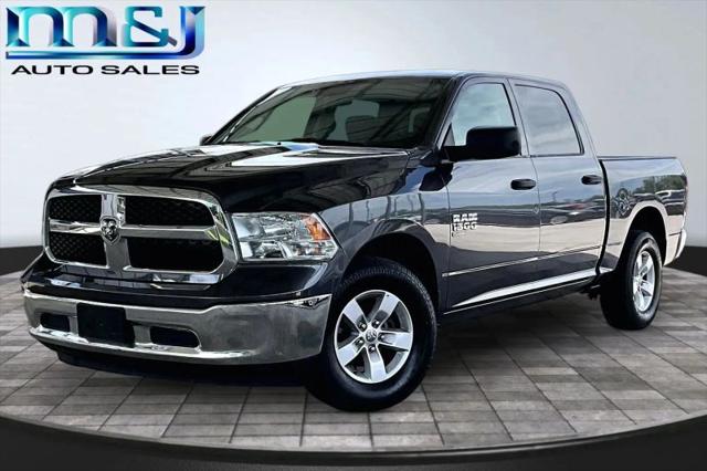 2022 Ram 1500 Classic SLT Crew Cab 4x2 5'7" Box for sale in Jacksonville, FL