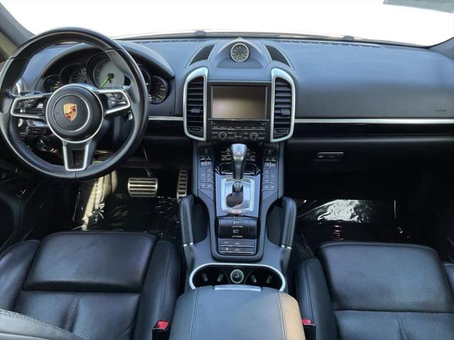 2016 Porsche Cayenne E-Hybrid S