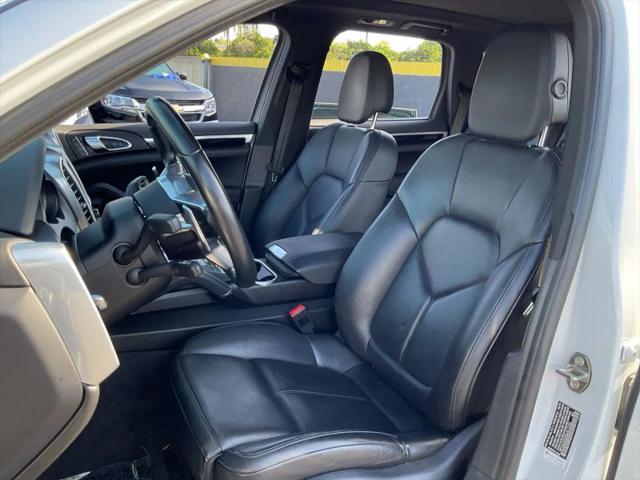 2016 Porsche Cayenne E-Hybrid S