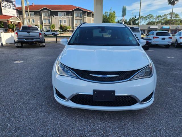 2019 Chrysler Pacifica Touring L for sale in Tampa, FL