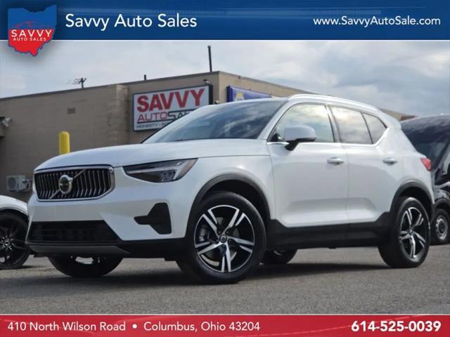 2024 Volvo XC40 B5 Core Dark Theme for sale in Columbus, OH