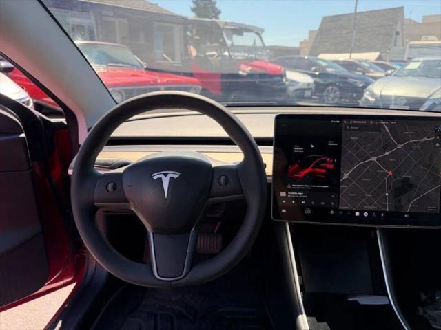2020 Tesla Model 3 Standard Range Rear-Wheel Drive