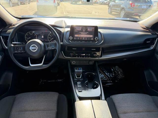 2021 Nissan Rogue SV FWD