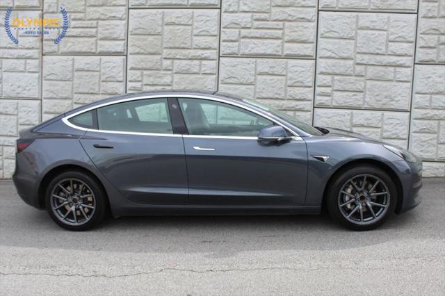 2020 Tesla Model 3 Standard Range Rear-Wheel Drive