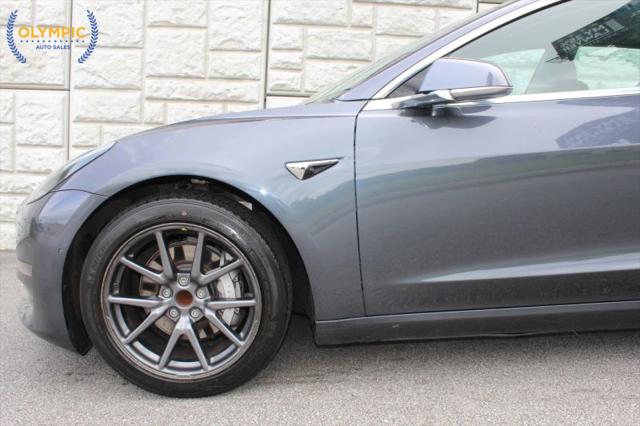 2020 Tesla Model 3 Standard Range Rear-Wheel Drive