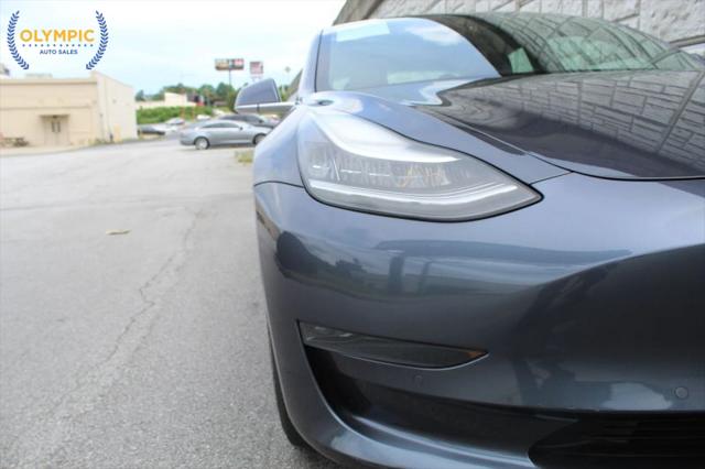 2020 Tesla Model 3 Standard Range Rear-Wheel Drive