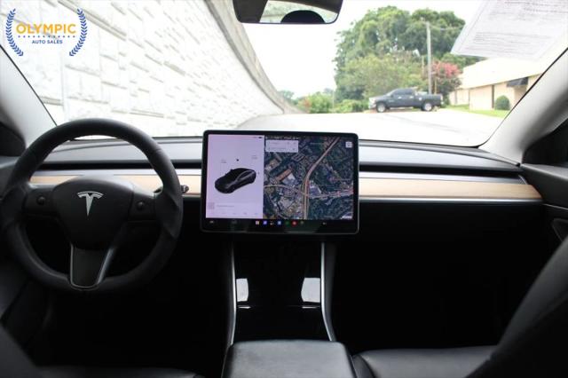 2020 Tesla Model 3 Standard Range Rear-Wheel Drive