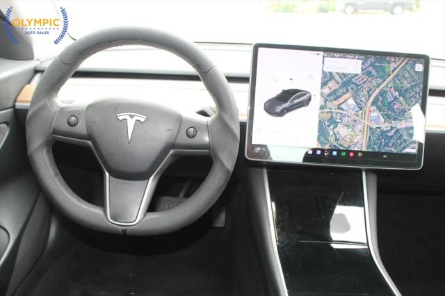 2020 Tesla Model 3 Standard Range Rear-Wheel Drive