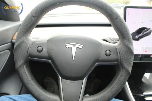 2020 Tesla Model 3 Standard Range Rear-Wheel Drive