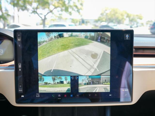 2024 Tesla Model X Long Range