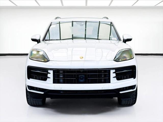 2024 Porsche Cayenne Base